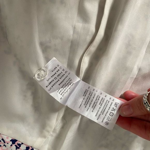 Gant Stretch Broadcloth Ditzy Flower Navy and Pink Wrap Skirt Size 6, MSRP $185 - Picture 10 of 16